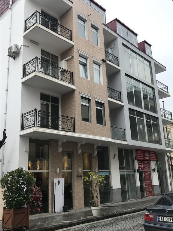 Piazza Apartment Batumi Esterno foto